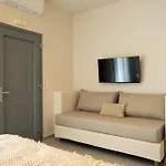 Noleya Pure Island * Batsi