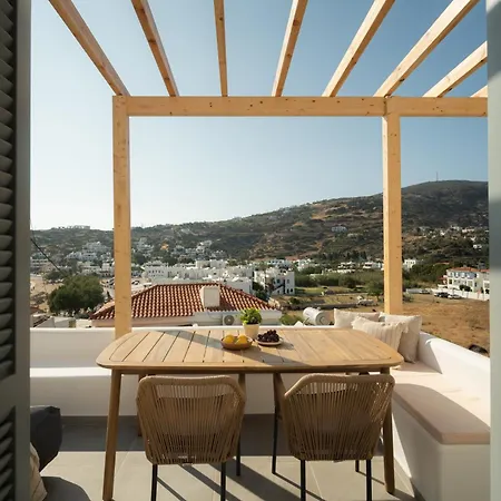 Noleya Pure Island * Batsi (Andros)
