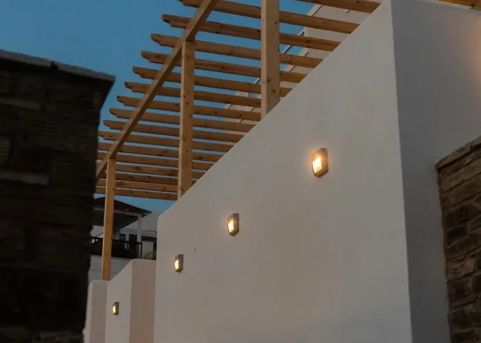 Noleya Pure Island Batsi (Andros)